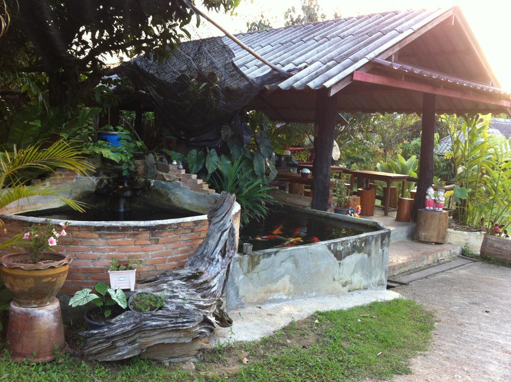 Pai Porpeang Guesthouse Extérieur photo